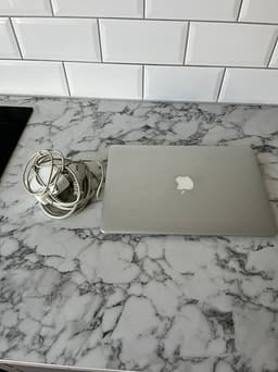 MacBook Air  13” (2015)