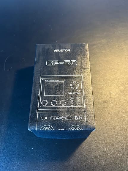 Pedaler & ljudgrejer i toppskick –Rolls, TC Helicon, Valeton m.fl.