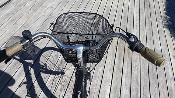 Kayoba Elegance damcykel 28” med korg