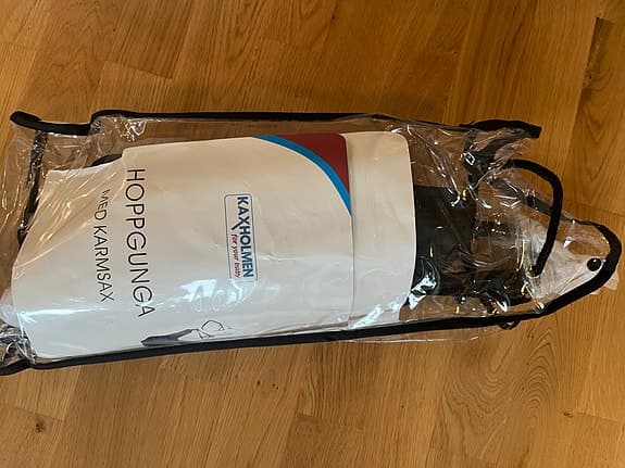 Kävlinge Hoppgunga med karmsax svart