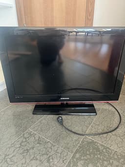 Samsung LE32B355 TV 32 tum svart