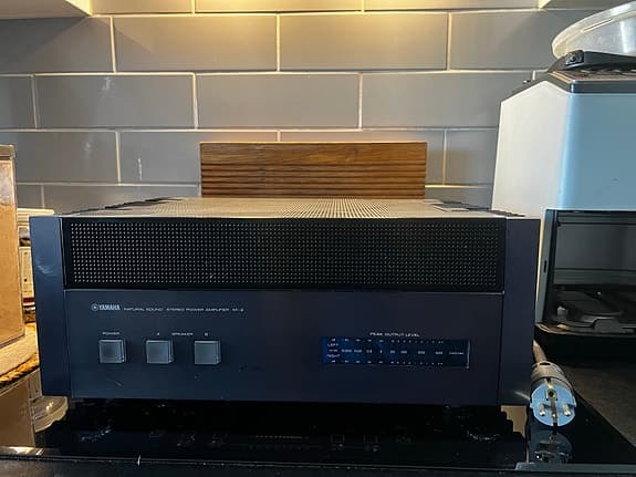 Yamaha förstärkare svart m2