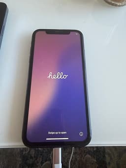 Apple iPhone 11 128 GB svart