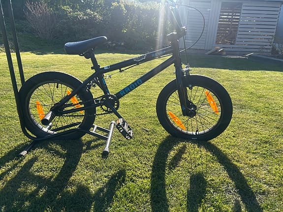 Radio Revo  BMX 16" svart
