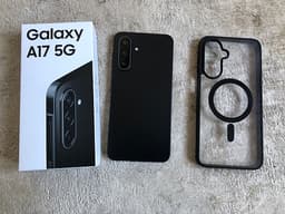 Samsung Galaxy A17 5G mobil 128 GB svart