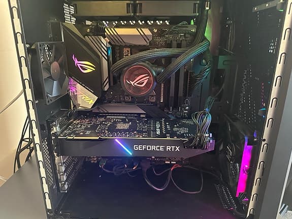 ASUS ROG Gaming-PC – RTX 2070 SUPER / Ryzen 7 / 32GB RAM