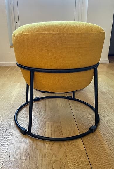 IKEA runda pallar (Emmislöv sittkudde) med metallstativ gul och mörkgrå