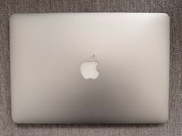 Apple MacBook Pro 13” (2014) 8GB / 256GB  Very good condition – Charger included