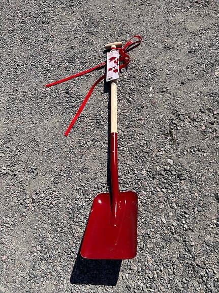 Fiskars röda skyffel