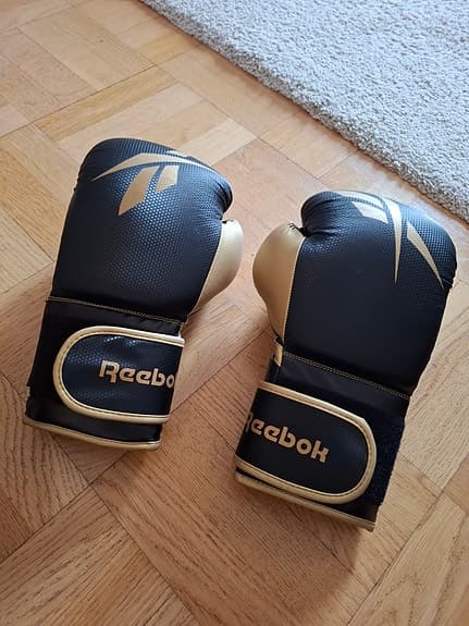 Box handskar gloves reebok 14 oz med wraps