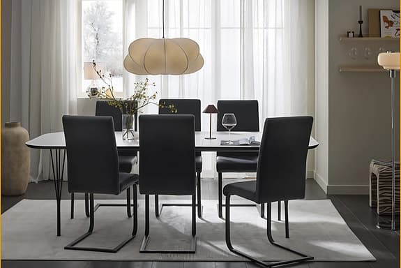Matgrupp 6 stolar och bord