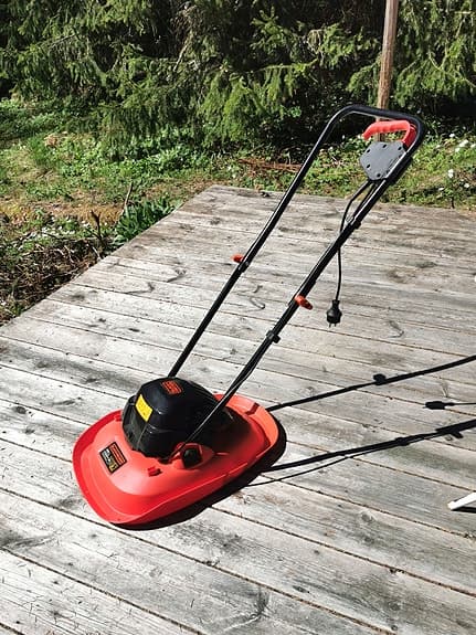 Svävar gräsklippare