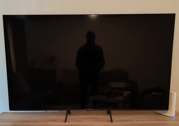 LG 65" TV