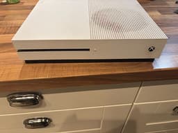Microsoft Xbox One vit spelkonsol