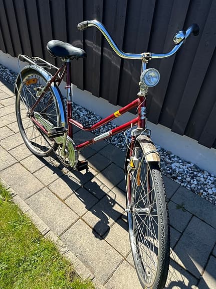 Kronan damcykel 26" M röd