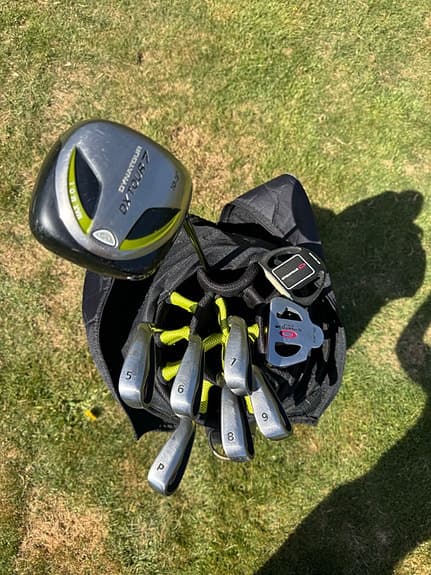 Golfset med bag och klubbor