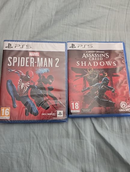 Playstation 5 spel Spider‑Man 2, Assassin’s Creed Shadows, metal Gear Solid Snak