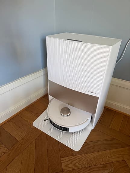 Dreame L20 Ultra - robotdammsugare med moppning och självtömmande laddstation