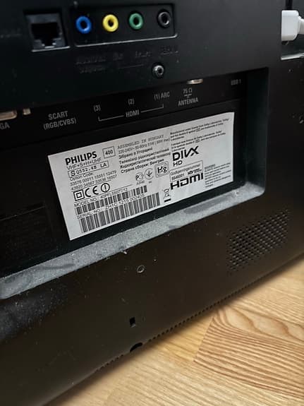 32” Philips platt-TV med HDMI