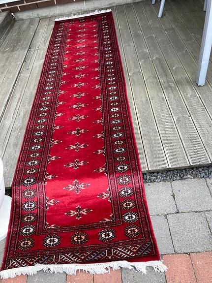 &Tradition röd gångmatta orientaliskt mönster