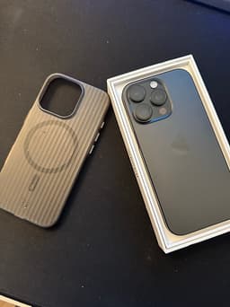 Iphone 16 Pro | midnatt titanium | 128gb - 94% batterihälsa