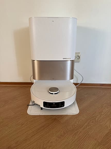 Dreame robotdammsugare x40 ultra vit med laddstation