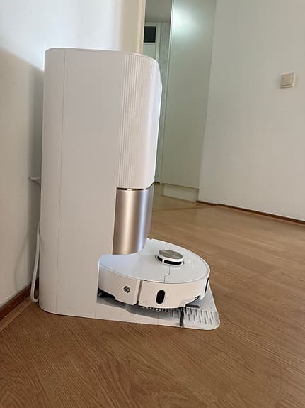 Dreame robotdammsugare x40 ultra vit med laddstation