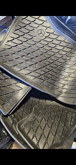 Helt nya original gummimattor Mercedes glb 7 sitsig
