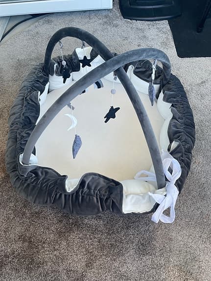 Lyxigt babygym & lekmatta grå/vit