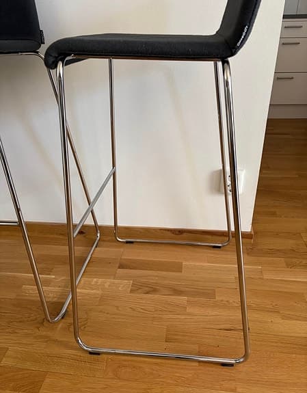 Designbarstolar Offecct i exklusivt ulltyg (2 st)
