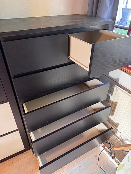 MALM byrå 3st.