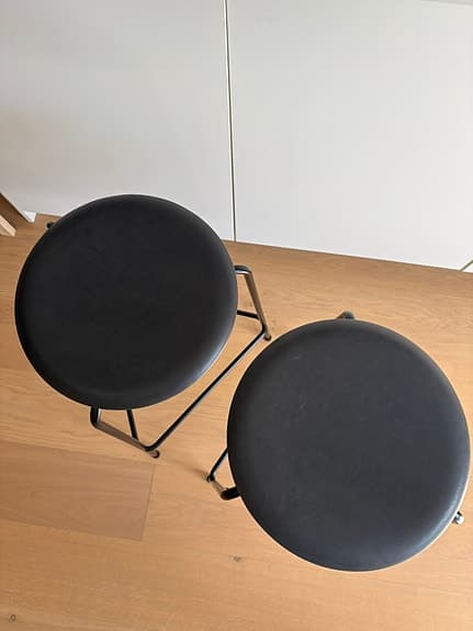 Fritz Hansen - High dot pall läder svart