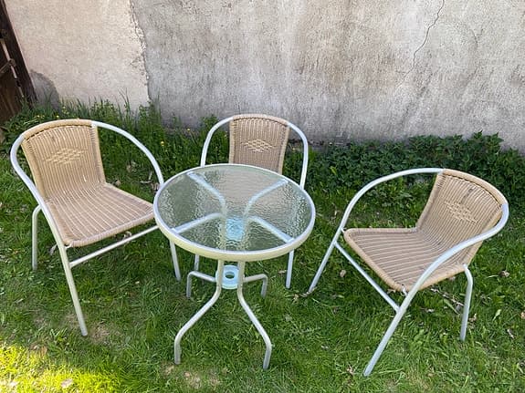 Cafeset utebord med glasbord och 3 stolar