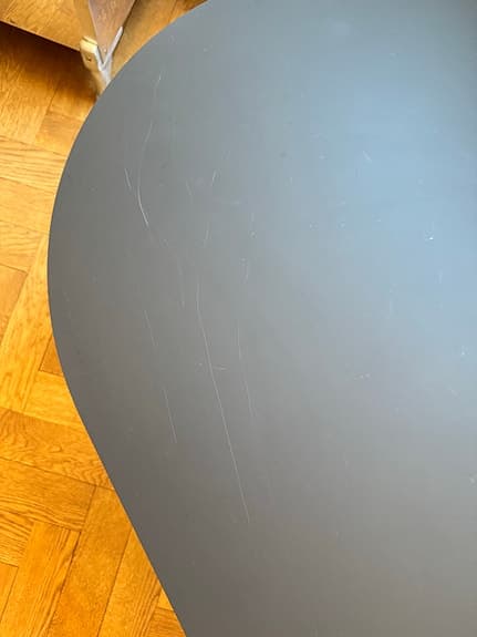 Muuto Airy Coffee Table Large – svart soffbord design Cecilie Manz