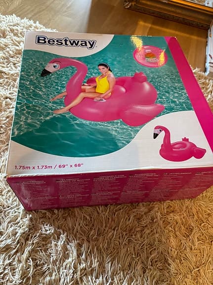 Bestway STOR flamingo badleksak. NY i kartong