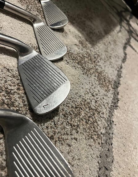 golfklubbor järnset 4st