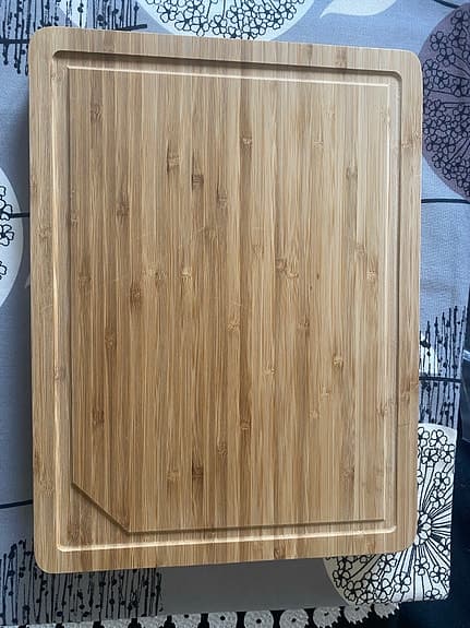 skärbräda i bambu