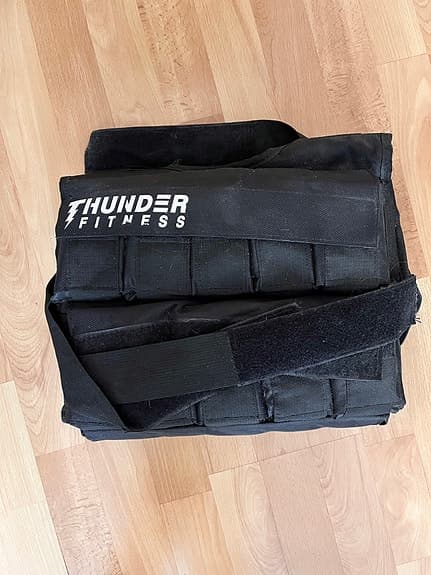 Thunder Fitness viktväst svart- 20 kg