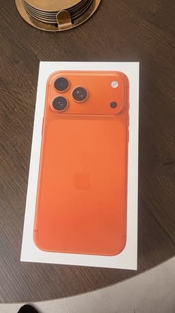 iPhone 17 Pro Max 1 TB oöppnad