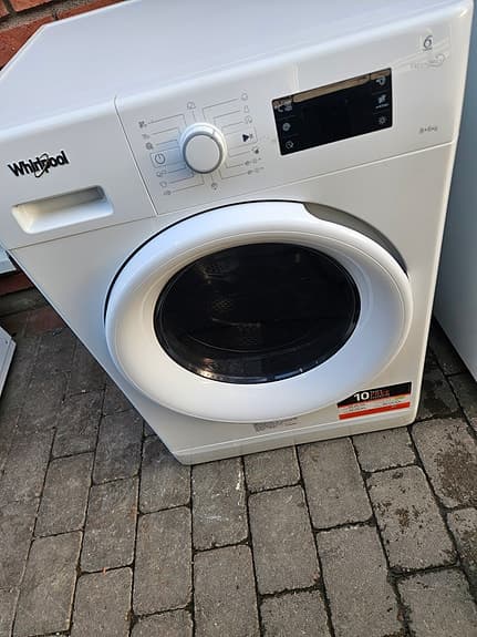Vit spis/ugn med häll