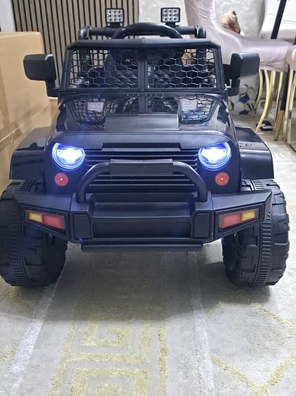 elbil jeep svart leksaksbil för barn