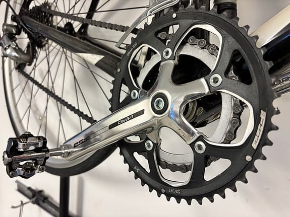 Landsvägscykel Schwinn Peloton Carbon