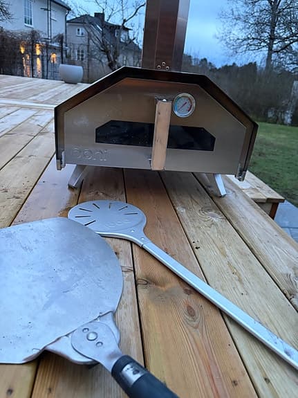 Ooni 16 PRO pizzaugn i rostfritt stål för utomhusbruk