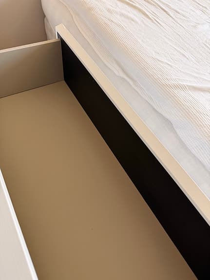 IKEA MALM byrå med dekorplast säljes
