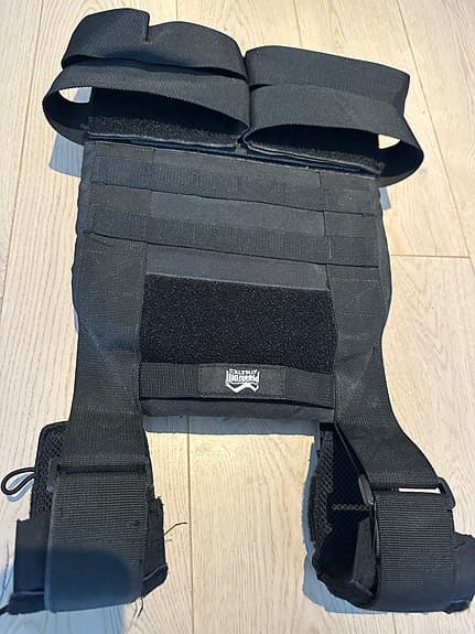 Träningsväst Phantom Athletics  med 9 kg vikt – mycket bra skick