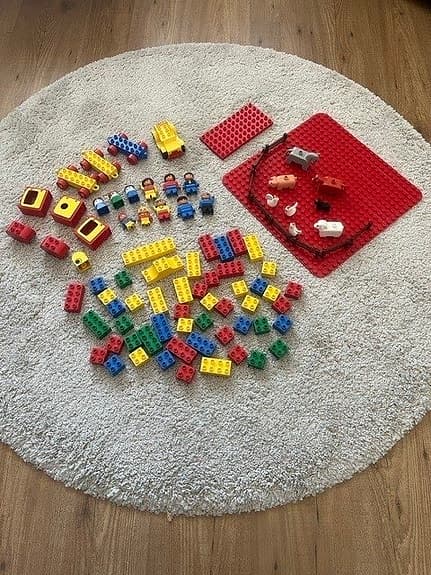 LEGO DUPLO klossar och figurer blandat paket
