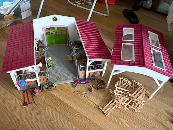 Mycket Schleich i fint skick!