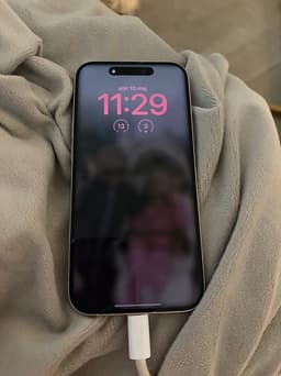 Apple iPhone 15 Pro 256 GB vit