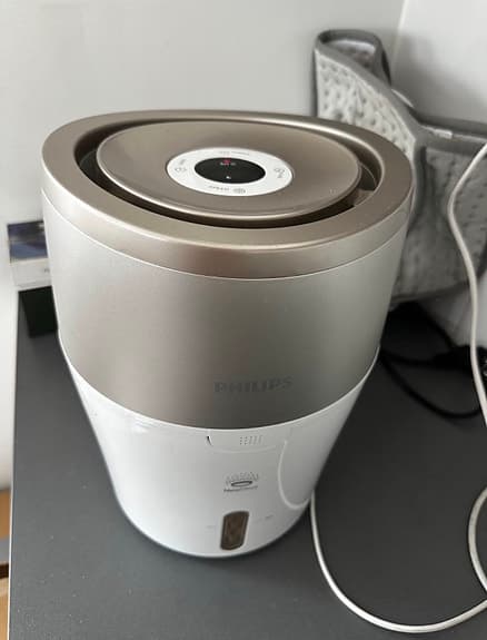 Philips luftfuktare vit/grå med digital display