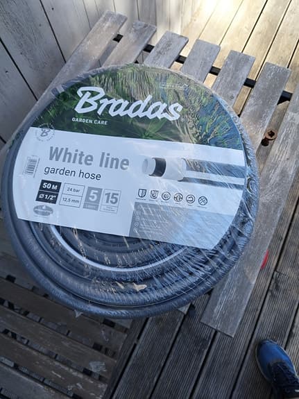 Bradas White Line trädgårdsslang 50 m grå